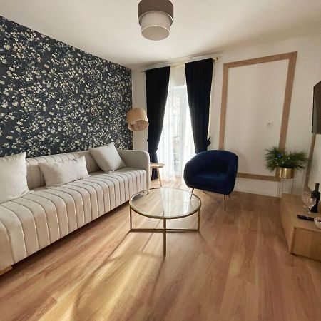 Lungomare Apartments Petrovac na moru Exterior foto